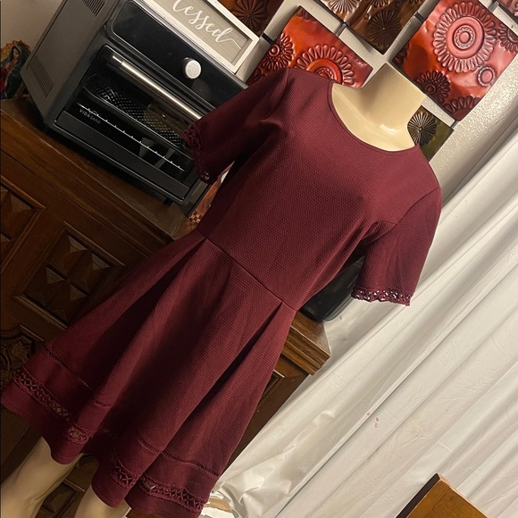 Dresses & Skirts - Women's Short Sleeve Fit-and-Flare Dress in Burgundy